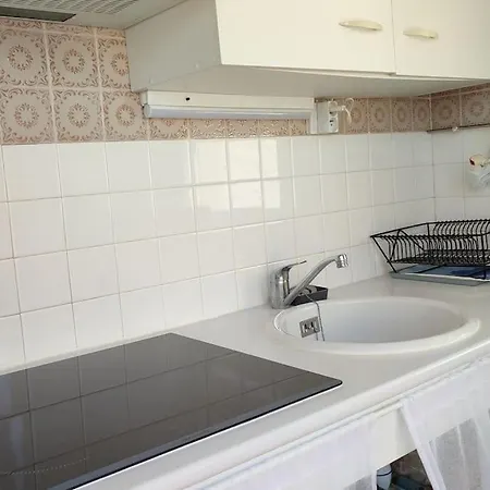 Avec Terrasse Face Parking *