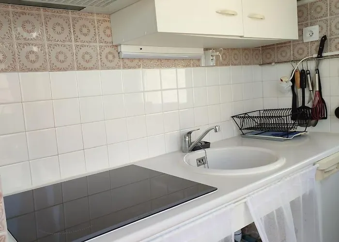 Avec Terrasse Face Parking *