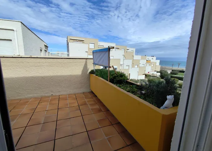 Avec Terrasse Face Parking *